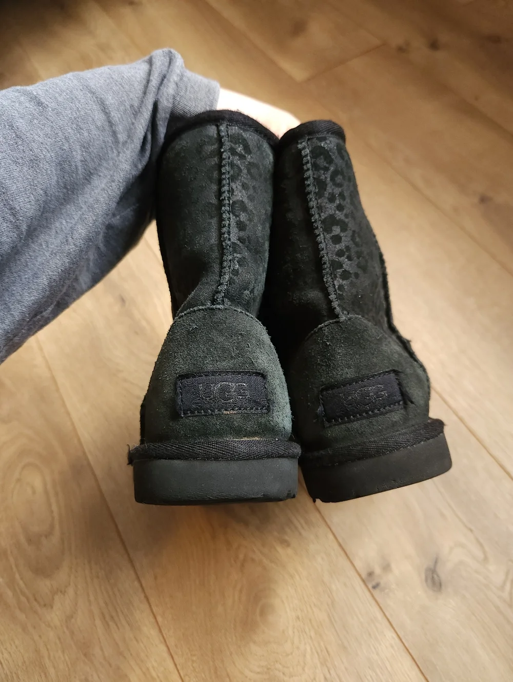 Size 3 Girls Cheetah Print UGG Boots
